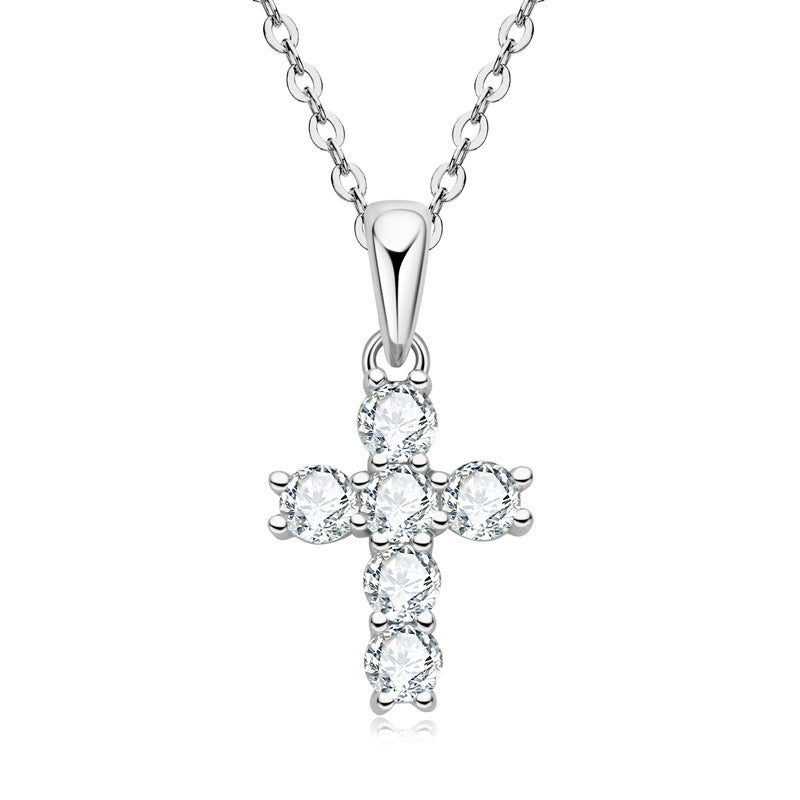 Fashion Ladies Jewelry: Four Leaf Clover Moissanite Pendant Necklace in S925 Silver Plated with K18 Gold for Girls.