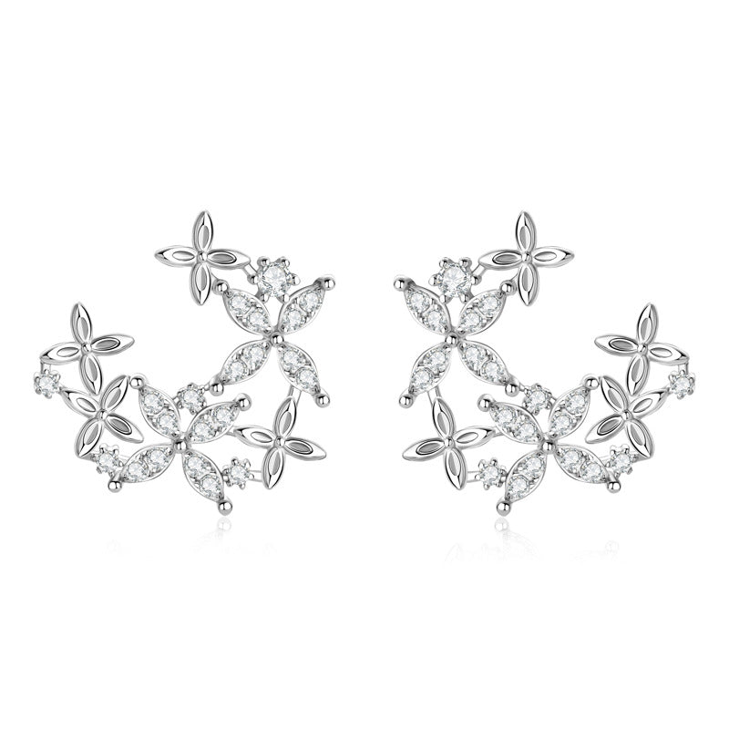 Fashion Girls Silver Jewelry, Stunning Moissanite Earrings with Unique Four-leaf Clover Design for Women.