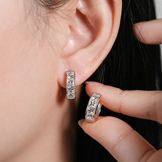 Chic Women's Moissanite Diamond Earrings in Sterling Silver, Sparkling Square Ear Ornaments - LovelyDomi