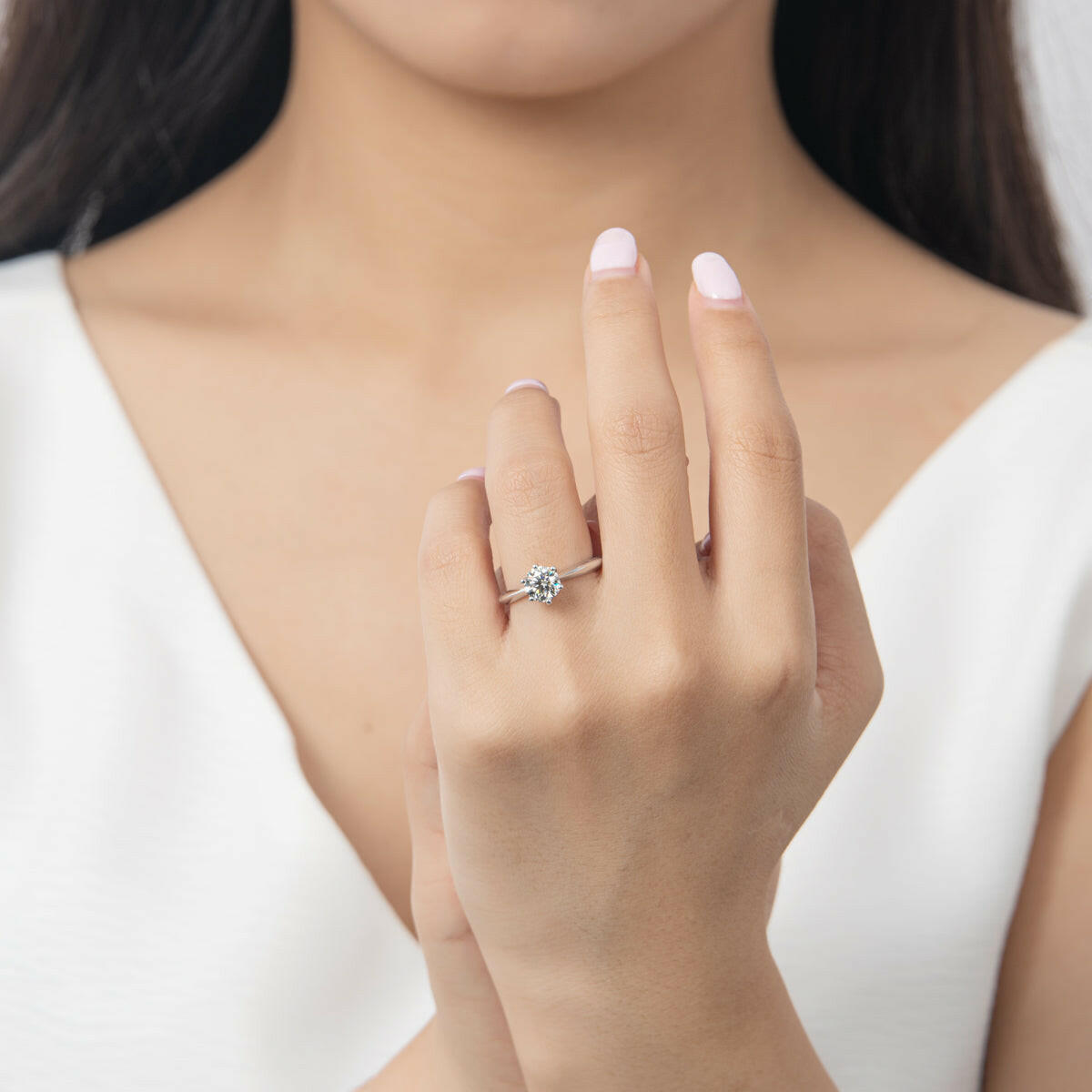 Classic Ladies Jewelry Six-claw Personalized Moissanite Ring S925 Sterling Silver Plated 18k Gold,rings for Women Pack Jewelry Gift Size 4-10.