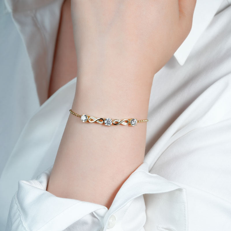 Elegant New S925 Sterling Silver Bracelet with Moissanite Diamond Wireless Symbol Women's Fashion Sense